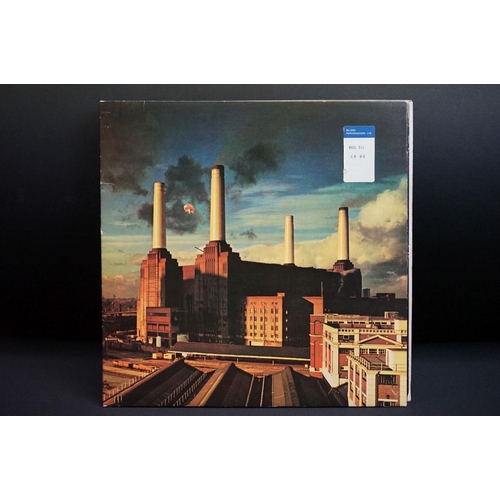 569 - Vinyl - 8 Pink Floyd LPs to include Dark Side Of The Moon (A3/B3 matrices) Vg+, Momentary Lapse Of R... 