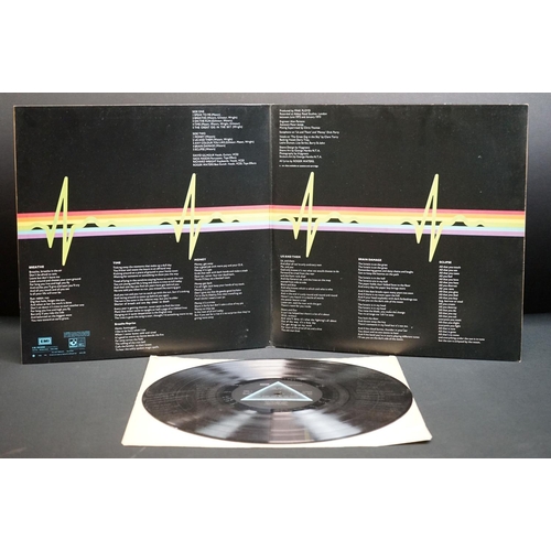 569 - Vinyl - 8 Pink Floyd LPs to include Dark Side Of The Moon (A3/B3 matrices) Vg+, Momentary Lapse Of R... 