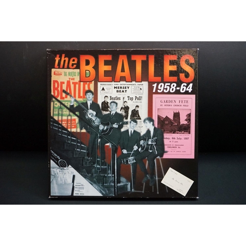 1083 - Memorabilia - The Beatles 1958-1964 12