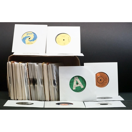 585 - Vinyl - Soul / Funk / Disco - Over 70 UK 7” singles featuring acetate, rarities and promos to includ... 