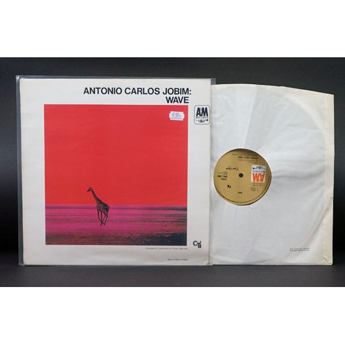 311 - Vinyl - Latin Jazz - 8 rare albums and one box set, to include: Antonio Carlo Jobim - Stone Flower (... 