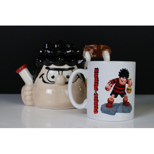 389 - Collection of Dennis the Menace items including BDPP01 Dennis the Menace Teapot, Dennis the Menace M... 