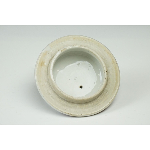 16 - 18th century Chinese Porcelain Famille Rose Teapot decorated with floral sprays, 14cm high