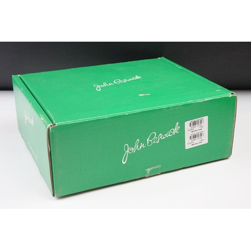 19 - Beswick Red Poll Cow, model no. 4111, boxed