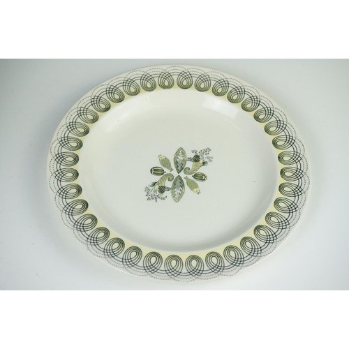 29 - Early 20th century Royal Worcester Cabinet Plate with a hand painted scene of ruins within a blue an... 