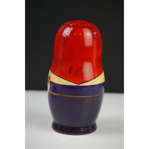 35 - Japanese Satsuma style Vase, 23cm high together with a Stack of Wooden Russian style Dolls