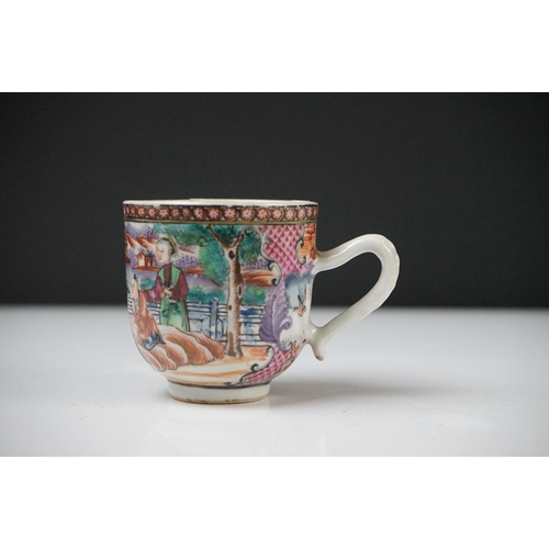 39 - Collection of Chinese Tea Bowls, Cups and Saucers, 18th century onwards, mainly famille rose and blu... 