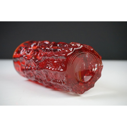 40 - Whitefriars Bark Coffin Vase in Ruby Red, 13cm high and a Whitefriars Bark Cylindrical Vase in Ruby ... 