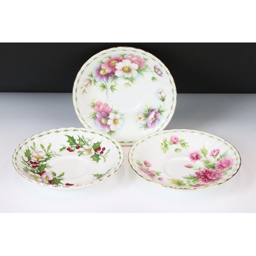 117 - Royal Albert ' Flower of The Month Series ' tea ware, to include 9 x boxed teacups & saucers (Januar... 