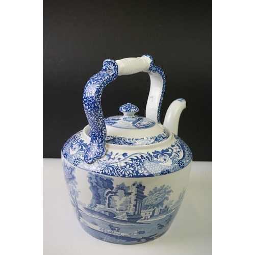 32 - Large Spode Blue & White Italian pattern ceramic kettle & cover, 31cm high