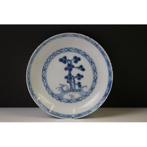 73 - Chinese Nanking Cargo blue and white porcelain saucer, circa 1750, in the 'Blue Pine' pattern, Chris... 