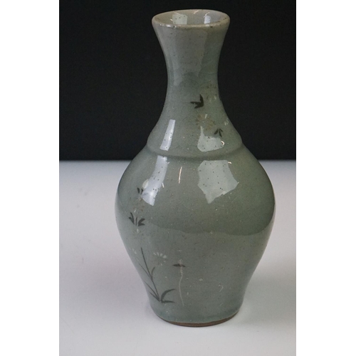 75 - Korean Goryeo Celadon Glazed Baluster Vase decorated with cranes and clouds (23cm high), together wi... 