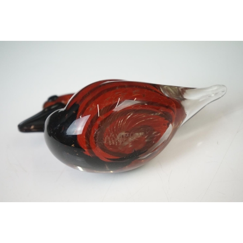 271 - A vintage Murano glass ornament in the form of a duck, marked Murano to the base, stands approx 10cm... 