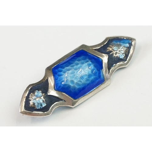 273 - Early 20th century Blue Enamel Brooch