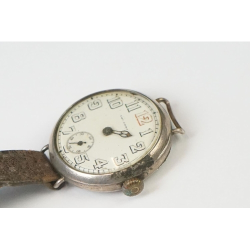 289 - World War One Silver Cased Trench Watch with leather strap (a/f)