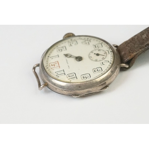 289 - World War One Silver Cased Trench Watch with leather strap (a/f)