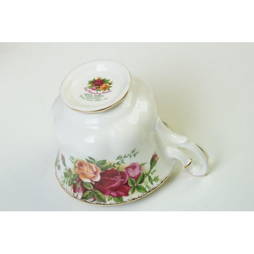 56 - Royal Albert ' Old Country Roses ' tea service comprising teapot & cover, 8 teacups, 6 saucers, 6 te... 