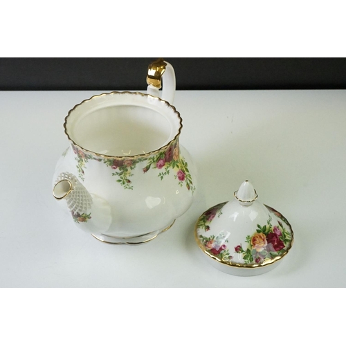 56 - Royal Albert ' Old Country Roses ' tea service comprising teapot & cover, 8 teacups, 6 saucers, 6 te... 