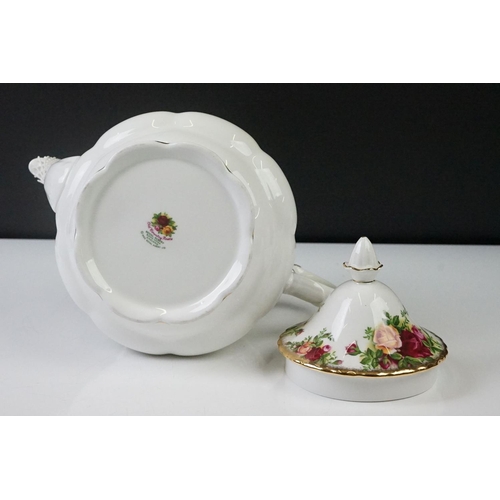 56 - Royal Albert ' Old Country Roses ' tea service comprising teapot & cover, 8 teacups, 6 saucers, 6 te... 