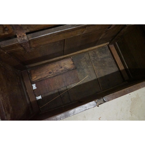 603 - 17th / 18th century Oak Coffer with two plank moulded top and two plain panels to front, 106cm long ... 