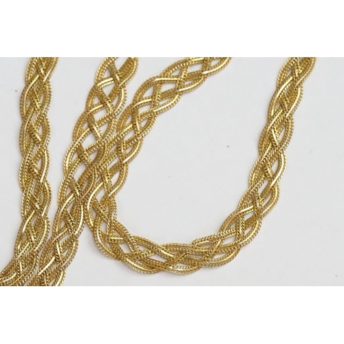 205A - A ladies fully hallmarked 9ct gold ladies rope twist necklace with lobster clasp.