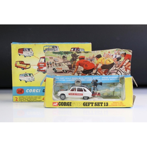 Boxed Corgi Gift Set 13 Renault R16 Tour de France Paramount Film