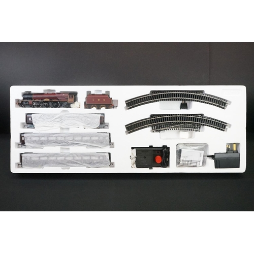 10 - Boxed Hornby Marks & Spencer R1045 The Royal Train train set complete with Princess Elizabeth locomo... 