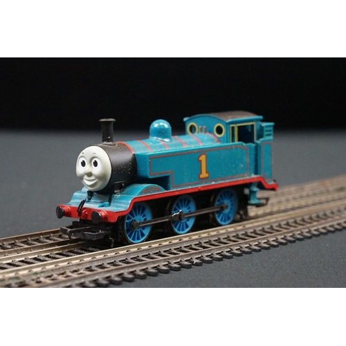 12 - Two boxed Hornby OO gauge Thomas & Friends to include R852 James the red engine and R383 Gordon the ... 