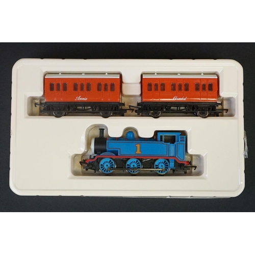 18 - Boxed Hornby OO gauge Thomas & Friends R9087 Thomas, Annie & Clarabel set