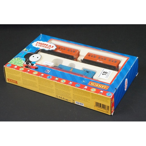 18 - Boxed Hornby OO gauge Thomas & Friends R9087 Thomas, Annie & Clarabel set