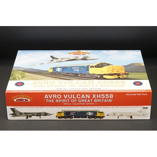 2 - Boxed Bachmann OO gauge 30375 AVRO Vulcan XH558 The Spirit of Great Britain Special Collector's Edit... 