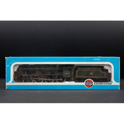 25 - Five boxed Airfix OO gauge locomotives to include 54150-1 Prairie Tank Loco 2-6-2 GWR green livery, ... 