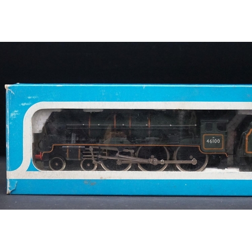 25 - Five boxed Airfix OO gauge locomotives to include 54150-1 Prairie Tank Loco 2-6-2 GWR green livery, ... 