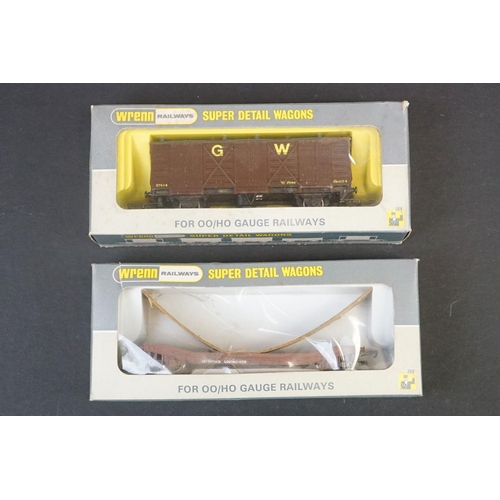 27 - 19 Boxed Wrenn OO gauge items of rolling stock to include Super Detail examples, 4 x coaches & 15 x ... 