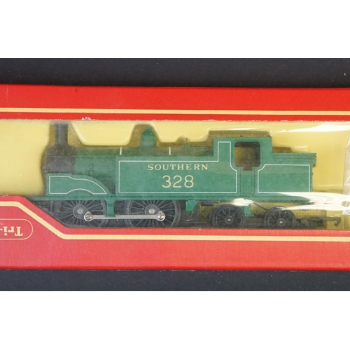 30 - Four boxed Triang Hornby locomotives to include R871 LMS 4-6-2 Coronation Locomotive in maroon, 2 x ... 