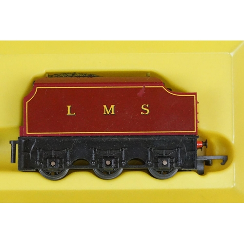 31 - Four boxed Hornby OO gauge locomotives to include R258 LMS 4-6-2 Princess Elizabeth, R302 BR Class 3... 