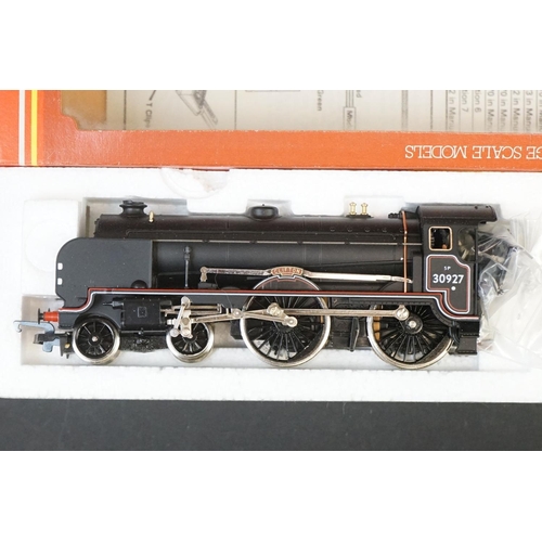 31 - Four boxed Hornby OO gauge locomotives to include R258 LMS 4-6-2 Princess Elizabeth, R302 BR Class 3... 