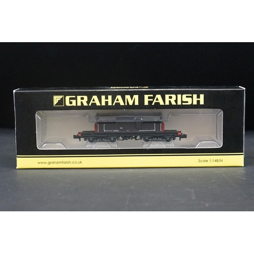 32 - Group of N gauge model railway to include 2 x cased Graham Farish locomotives (371986A Class 64XX Pa... 