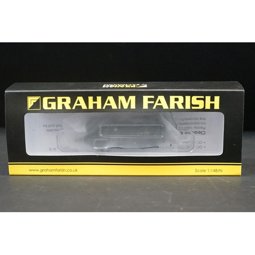 32 - Group of N gauge model railway to include 2 x cased Graham Farish locomotives (371986A Class 64XX Pa... 