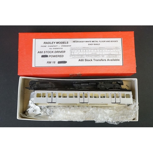 40 - Quantity of OO gauge model railway to include 2 x boxed part built Radley Models coaches, boxed EFE ... 