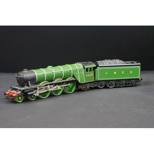 43 - 13 OO gauge locomotives to include Hornby, Lima & Airfix featuring Hornby Dublo 2-8-0LMS in black, A... 