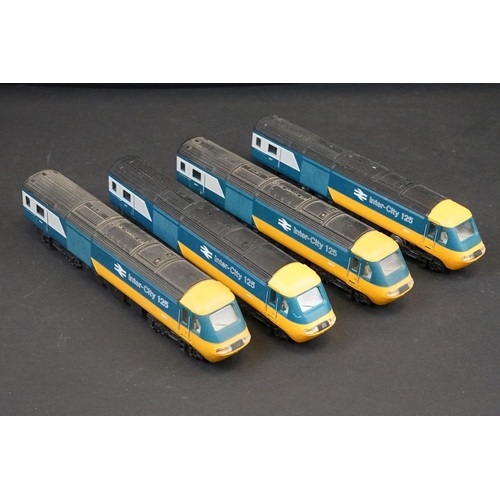 44 - 17 OO gauge Diesel locomotives and railcars to include Lim and Hornby examples featuring Lima Meld, ... 