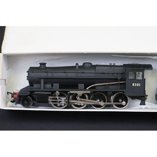 45 - Six Hornby OO gauge locomotives to include Loch Ness Highland Railway, Mallard, Britannia etc, condi... 