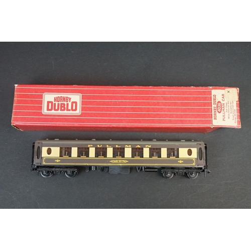 46 - 33 Boxed OO gauge items of rolling stock featuring coaches, wagons and vans to include 29 x Hornby /... 