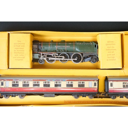 48 - Quantity of Hornby Dublo model railway to include boxed EDP22 Passenger Train Royal Scot set with Du... 