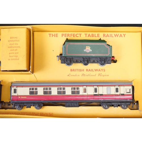 48 - Quantity of Hornby Dublo model railway to include boxed EDP22 Passenger Train Royal Scot set with Du... 