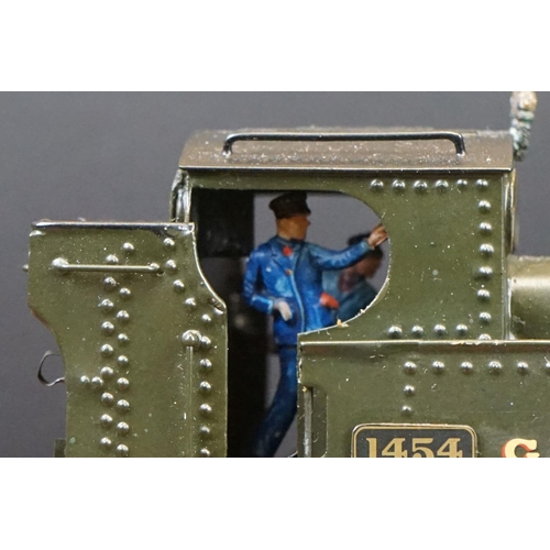 56 - Two cast kit built O gauge locomotives to include 2-4-0 GWR 1454 and 0-6-0 GWR 3576, both well made,... 