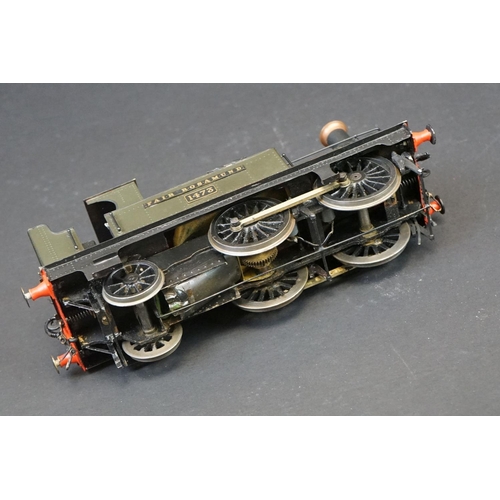 57 - Cast kit built O gauge 0-6-0 Fair Rosamund 1473 locomotive, with 2 figures, contained within custom ... 