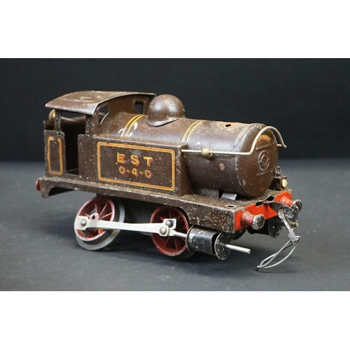 58 - Four Hornby O gauge locomotives to include French Serie Hornby 0-4-0 Etat 020-511 with Etat 25-511 t... 