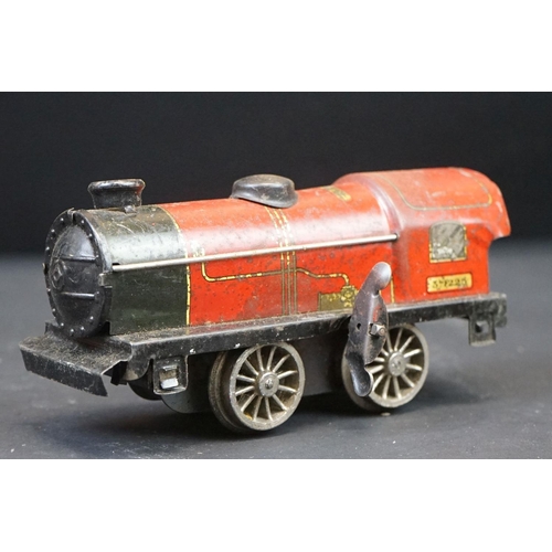 58 - Four Hornby O gauge locomotives to include French Serie Hornby 0-4-0 Etat 020-511 with Etat 25-511 t... 